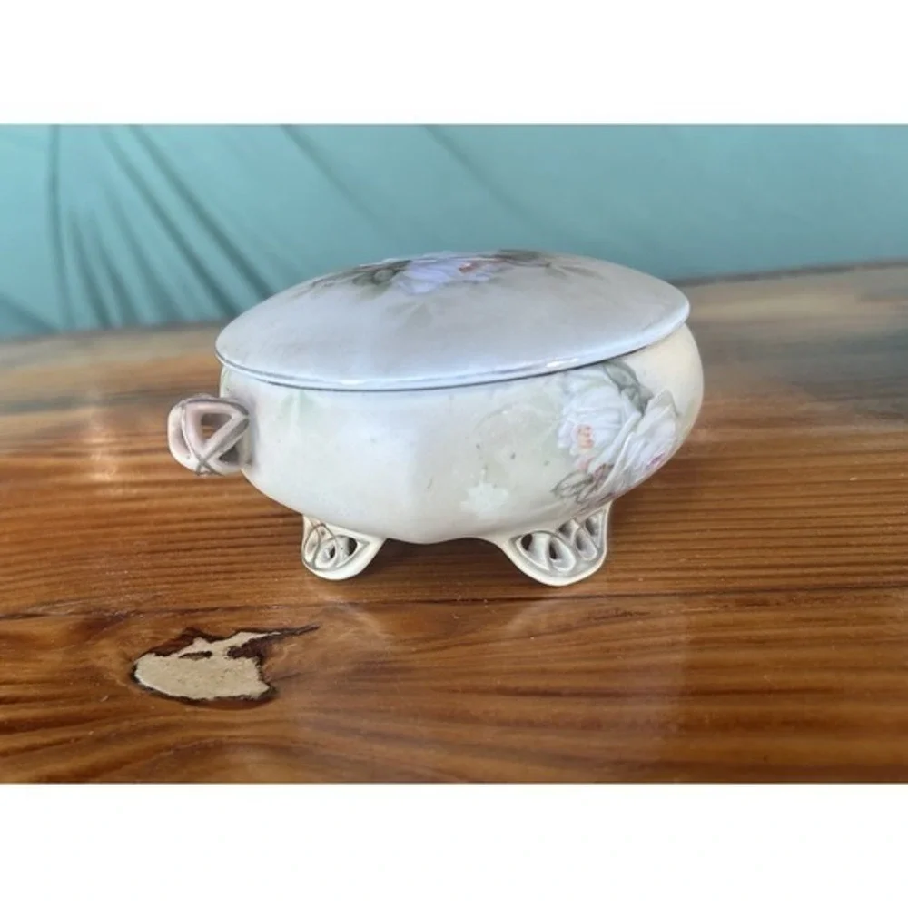 2-PC‎ Antique Bayreuth Bavaria Ivory Vanity Basket & Trinket Dish Artist Signed